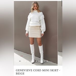 Beige corduroy mini skirt with buttons